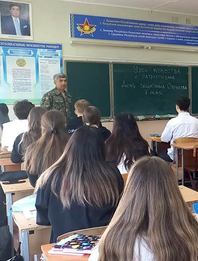 5 мамырда "№23 орта мектеп" КММ 10 сыныптарындаества сабағы өтті